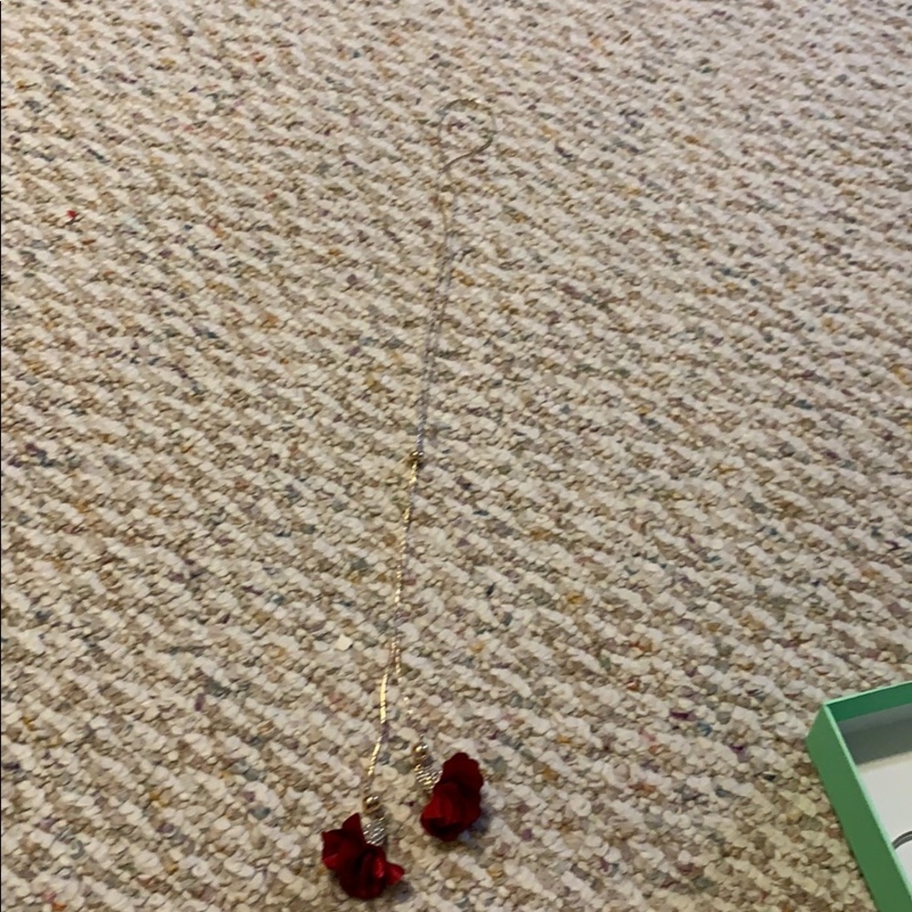 Long necklace